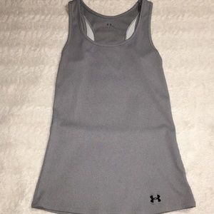 gray muscle tee